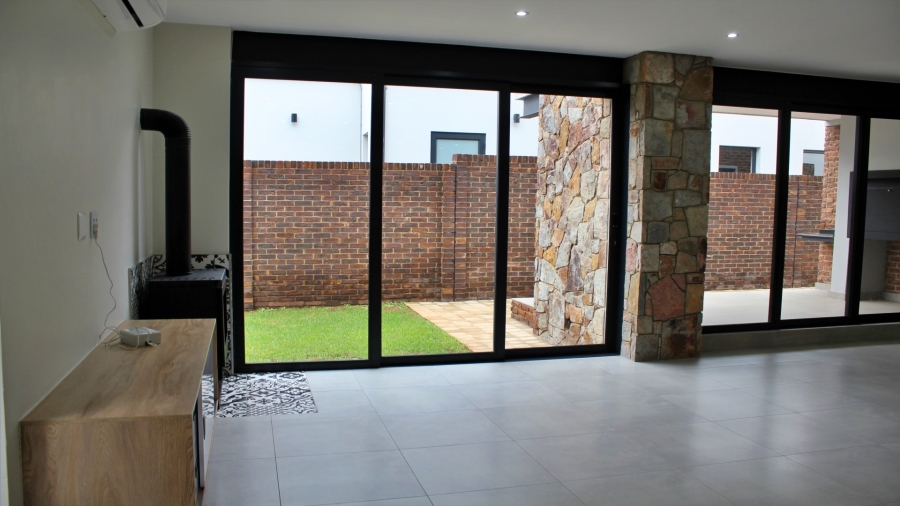 3 Bedroom Property for Sale in Helderzicht Eco Estate North West